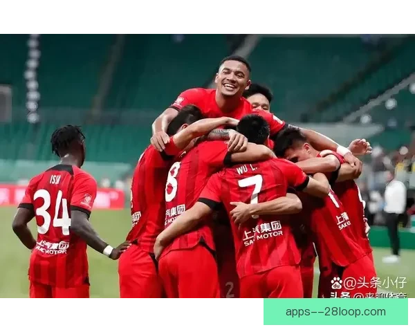 中超精彩瞬间上海海港狂砍六球书写辉煌战绩